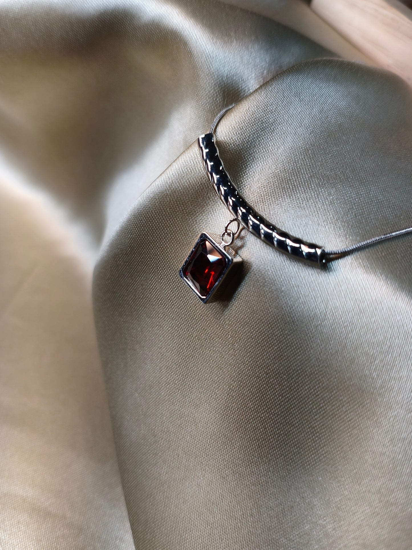 Midnight Garnet Bar Pendant