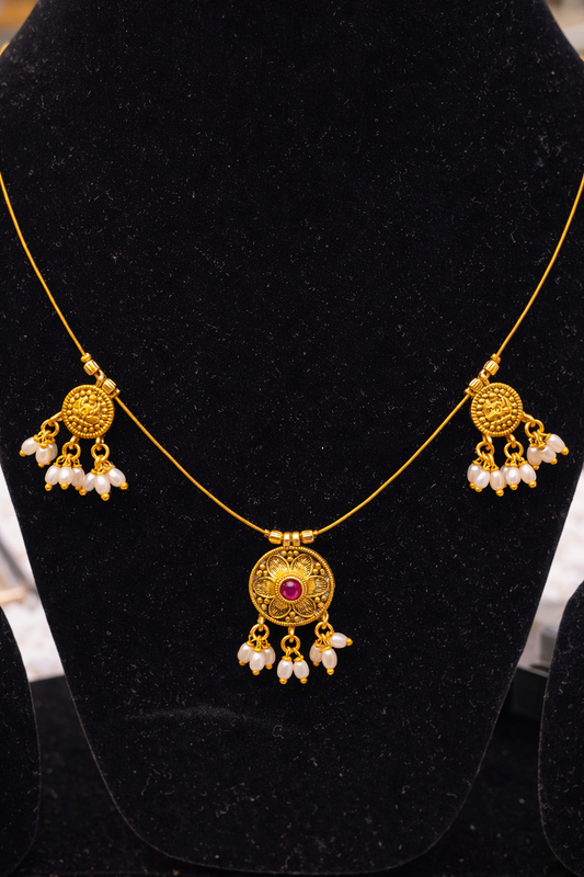 Floral Invisible Set Necklace with Pearl Drops