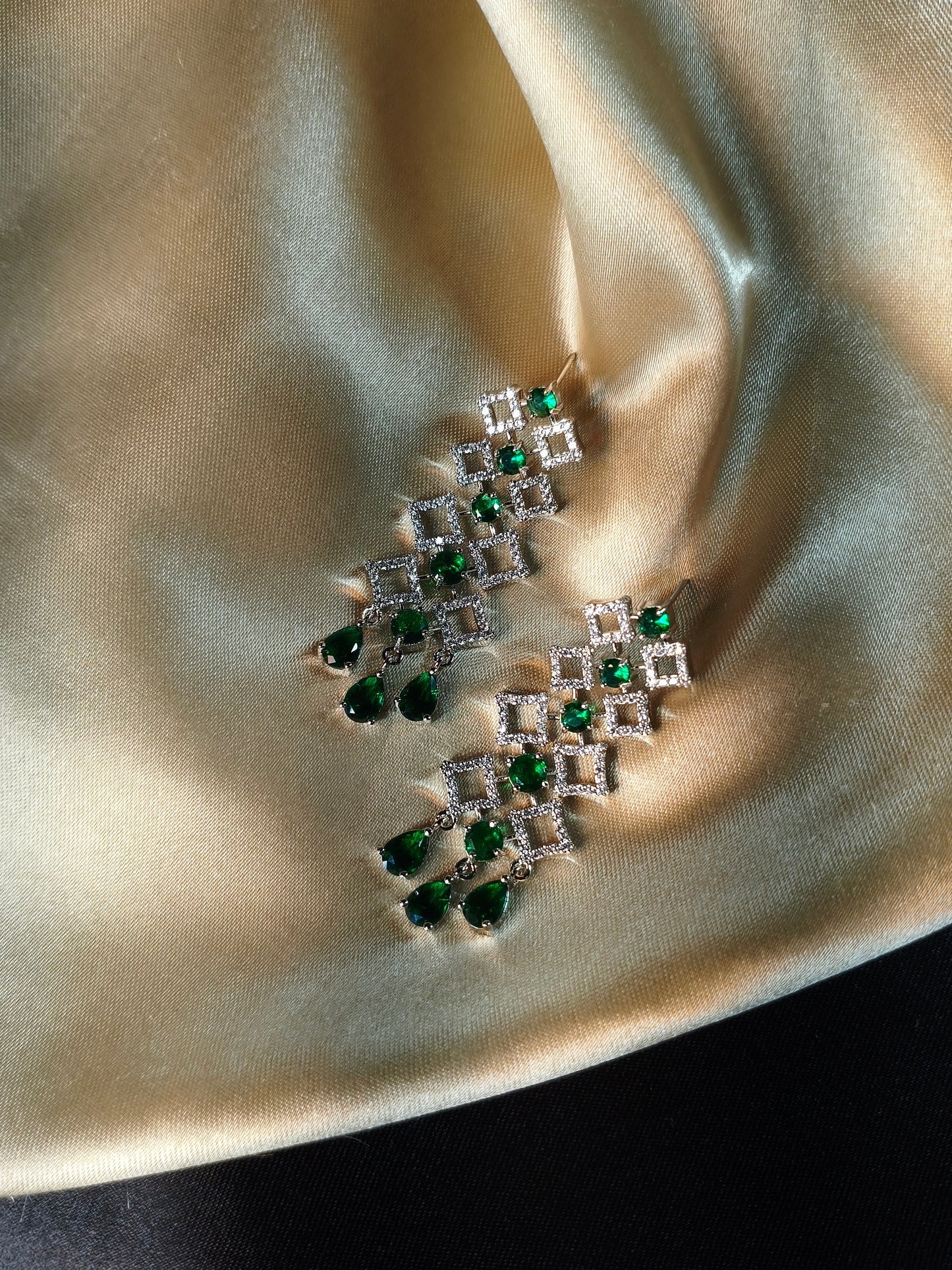 Emerald Lattice CZ Statement Necklace Set