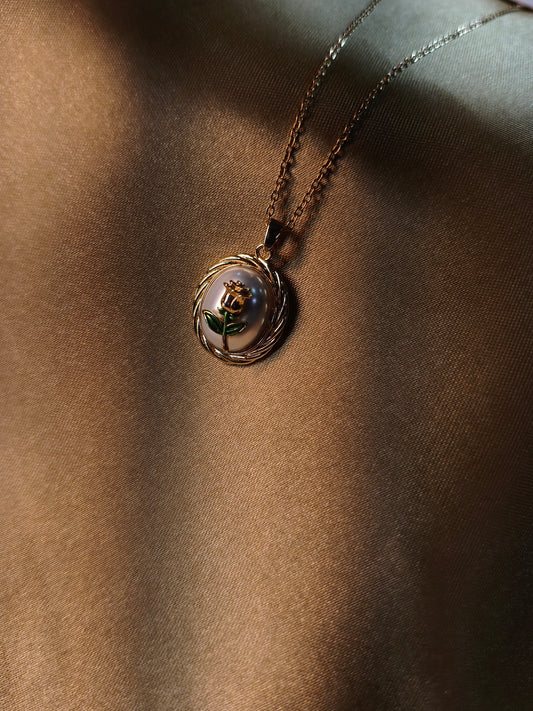 Golden Rose Pearl Pendant