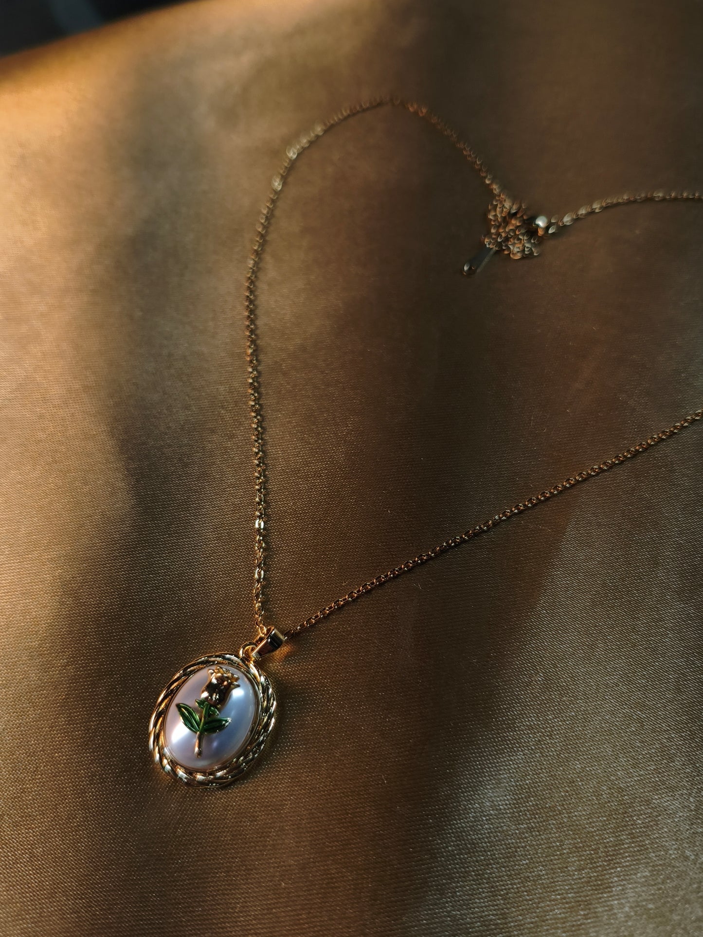 Golden Rose Pearl Pendant