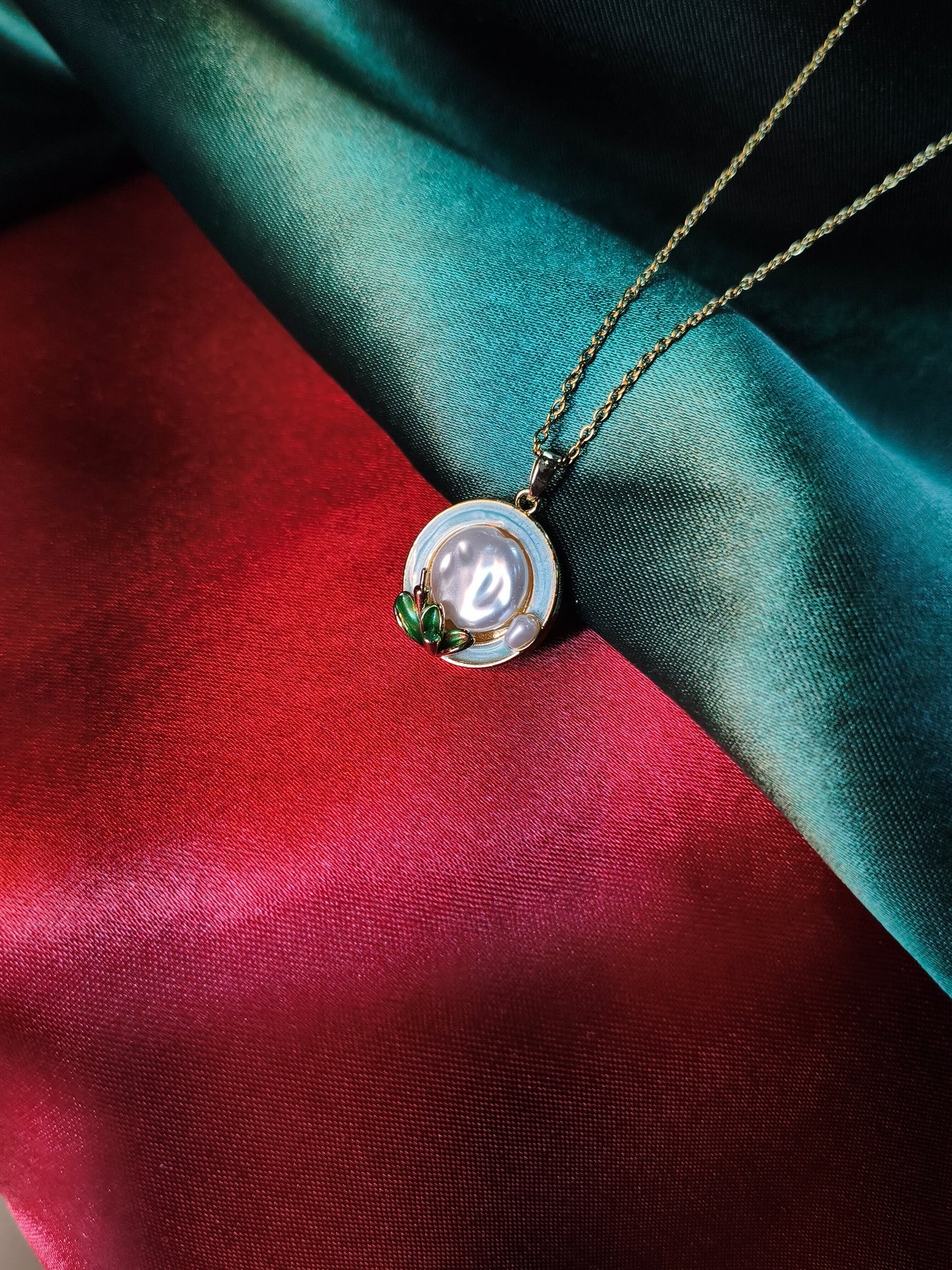Moonlit Pearl Pendant