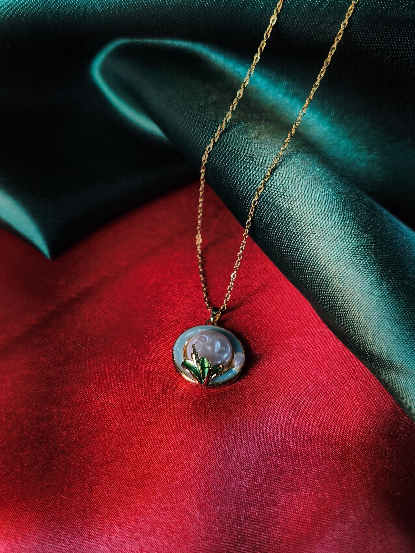 Moonlit Pearl Pendant