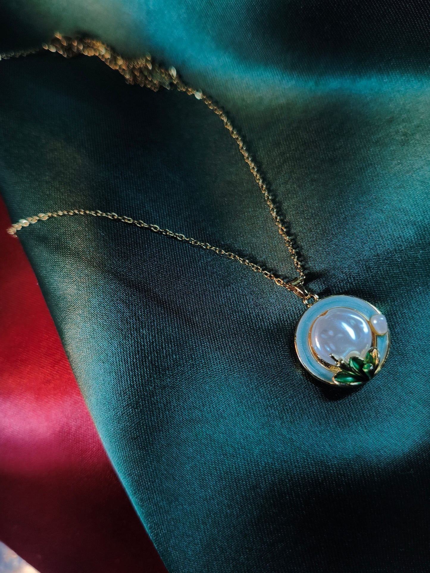 Moonlit Pearl Pendant