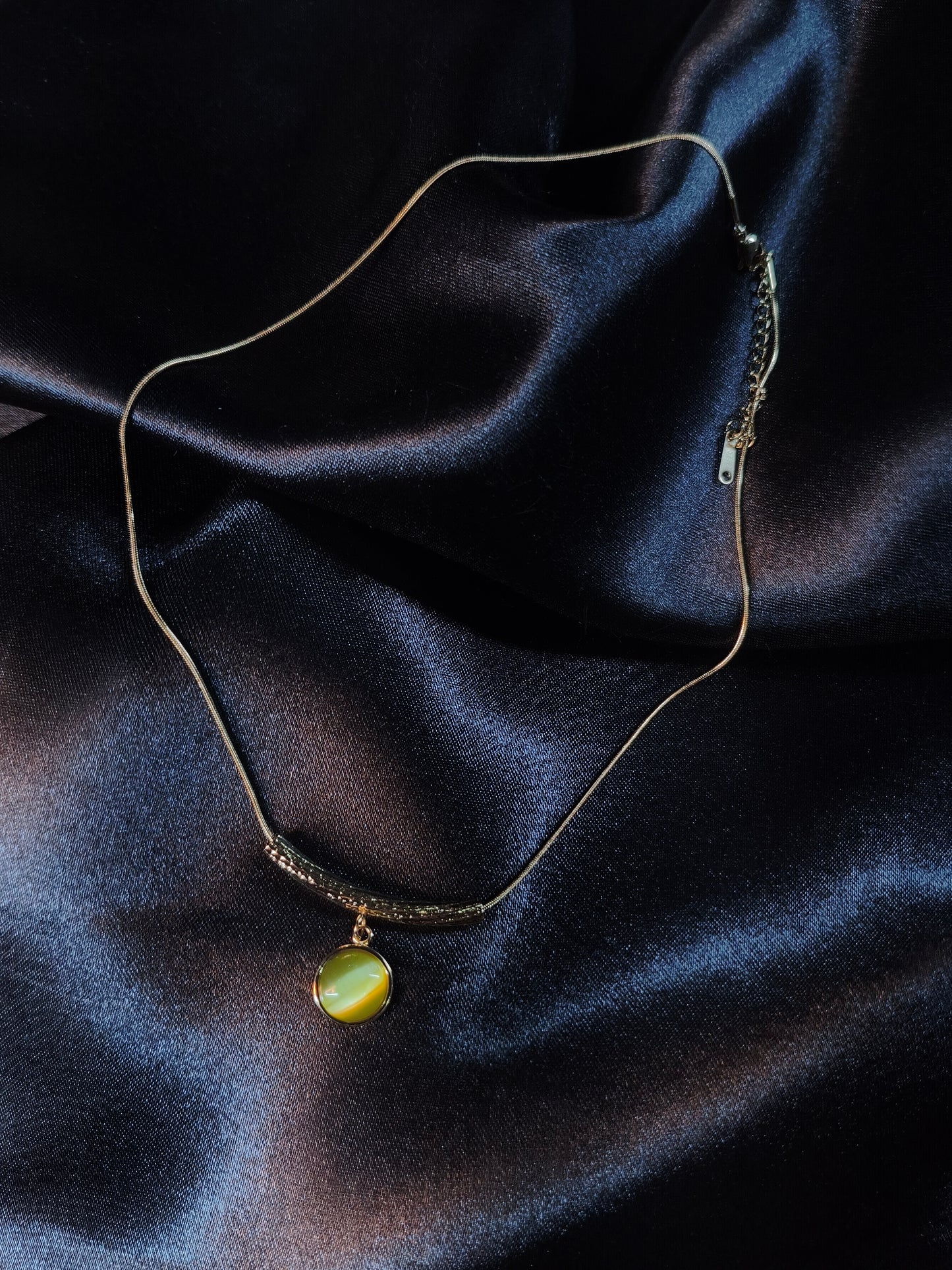 Golden Olive Cat-Eye Pendant
