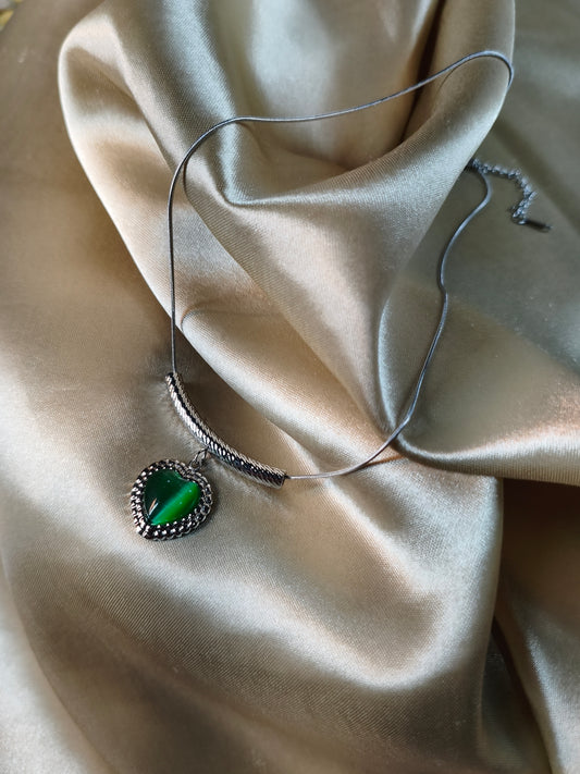 Green Cat-Eye Heart Pendant