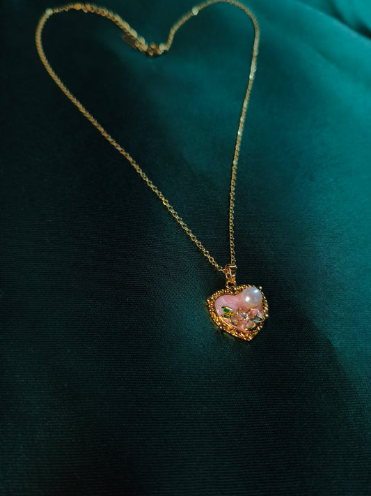 Pearl Bloom Heart Pendant