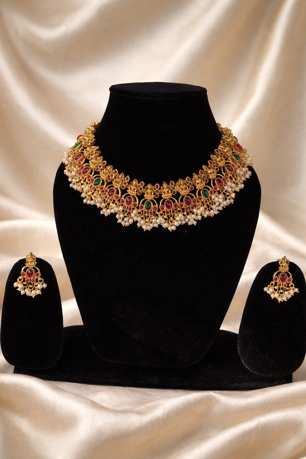 Vivah Shringar Temple Choker Set