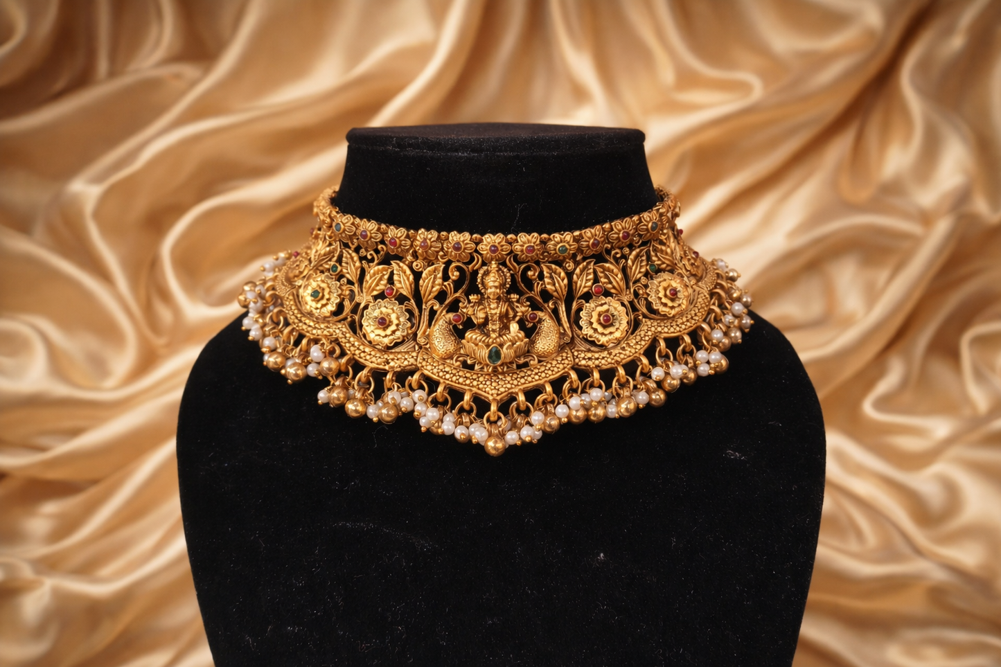Classic Goddess Lakshmi Pearl Drop Choker Necklace Set