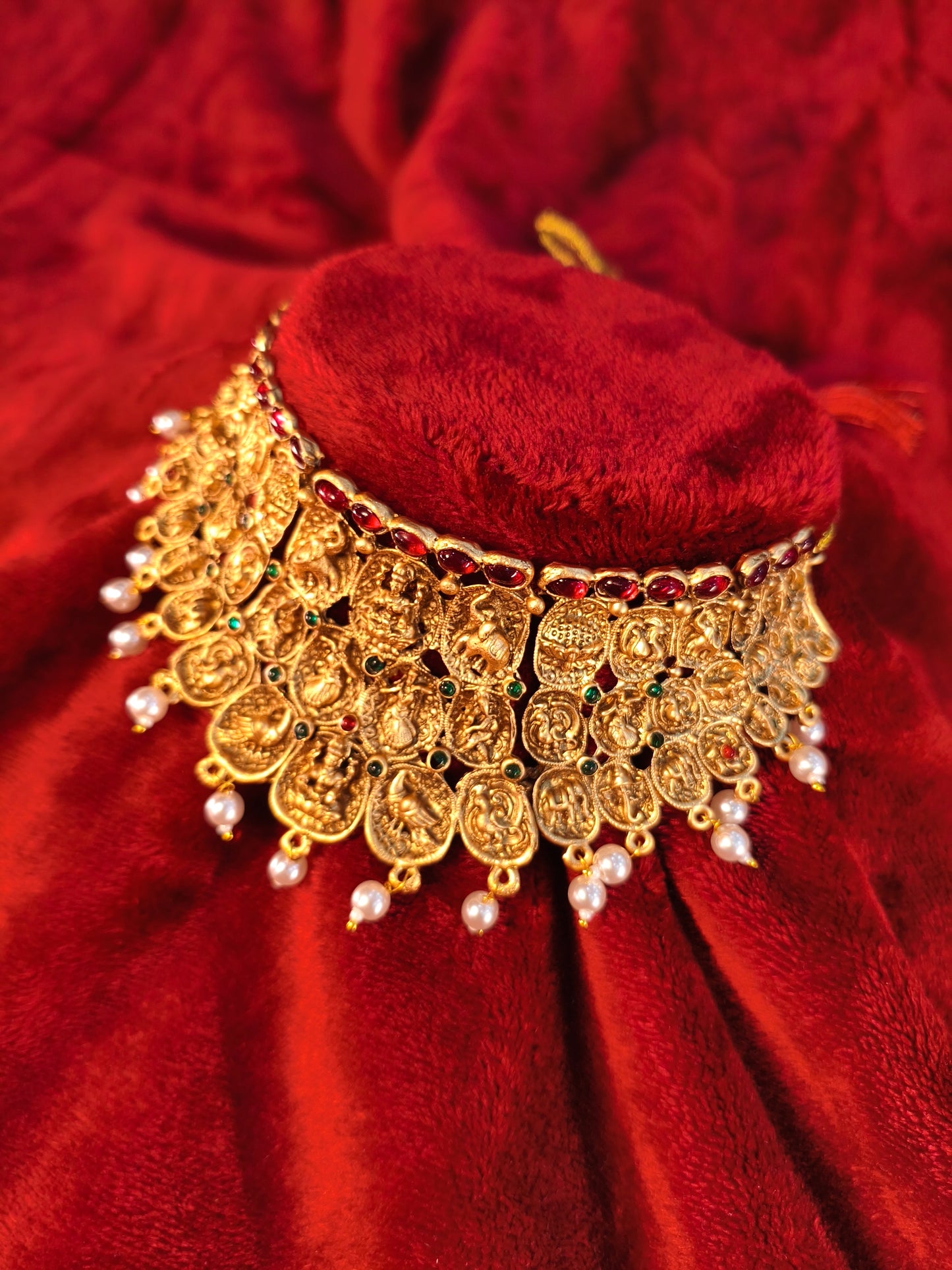 Classic Nakshi Choker