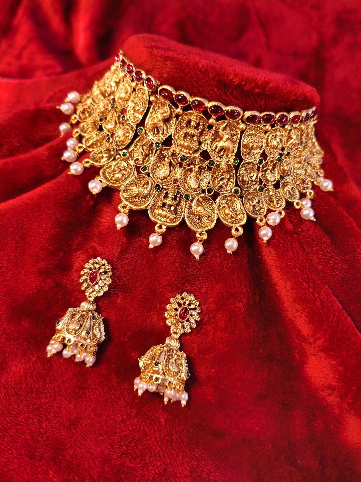Classic Nakshi Choker