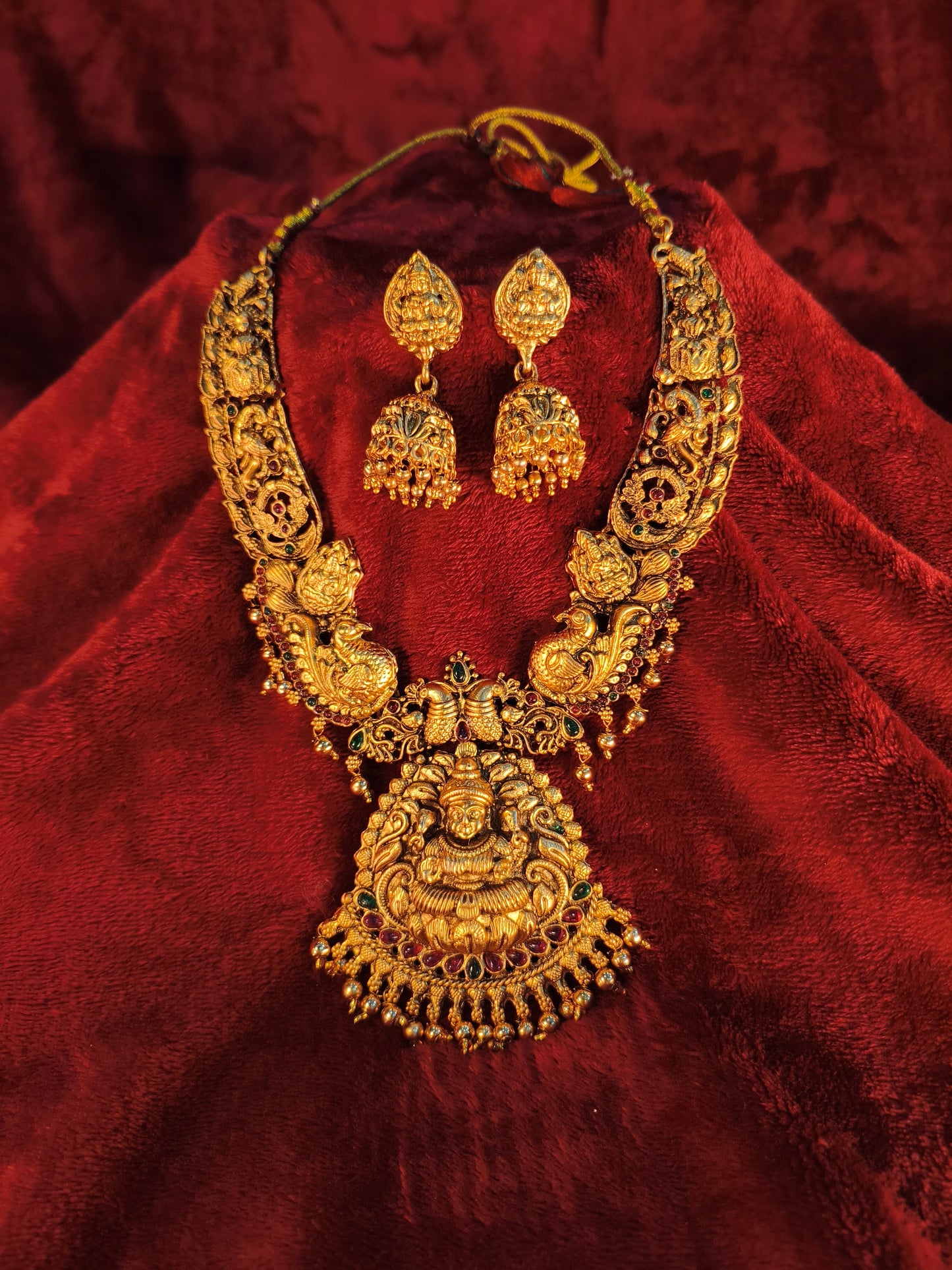 Temple Haram Jewellery Set