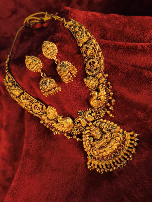 Temple Haram Jewellery Set