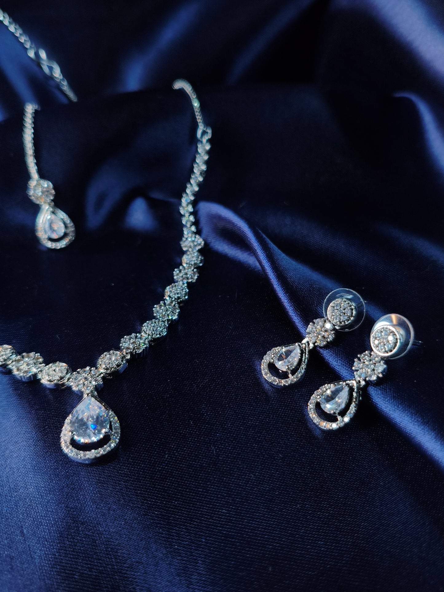 Silver Dewdrop CZ Necklace with Earrings & Maangtikka