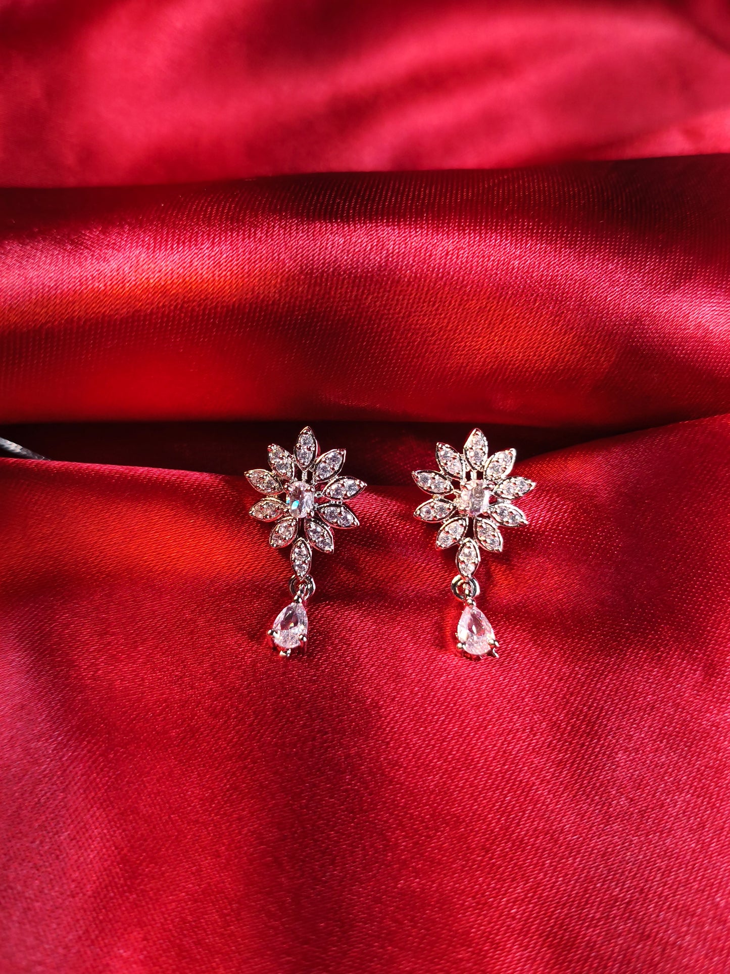Crystal Leaf Cluster Necklace Set