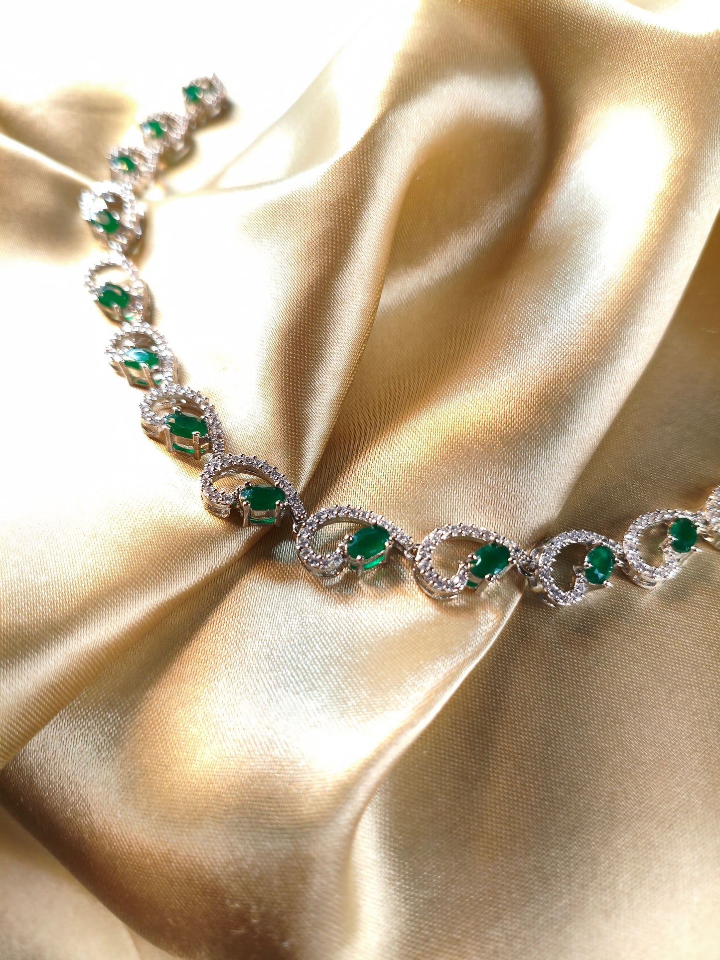 Emerald Wave CZ Necklace Set