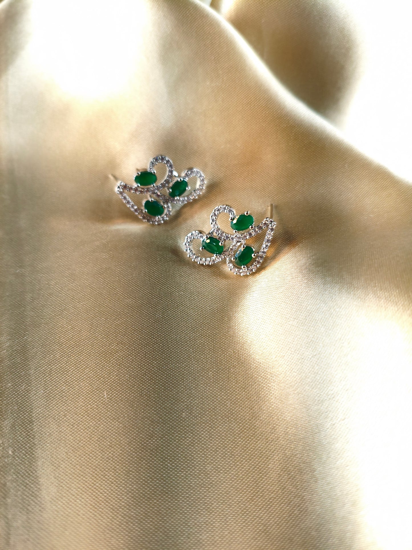 Emerald Wave CZ Necklace Set