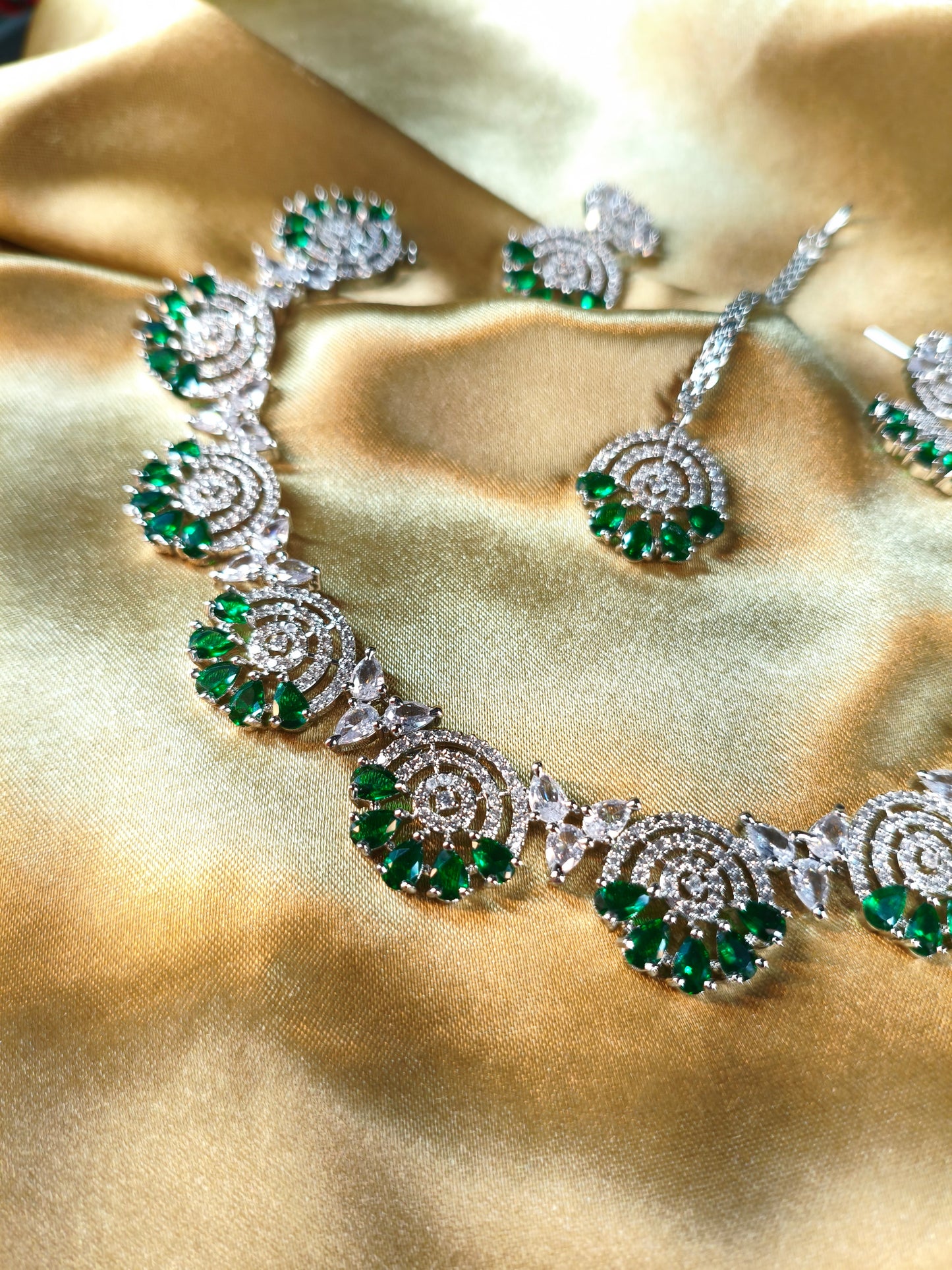 Emerald Spiral CZ Necklace with Earrings & Maangtikka