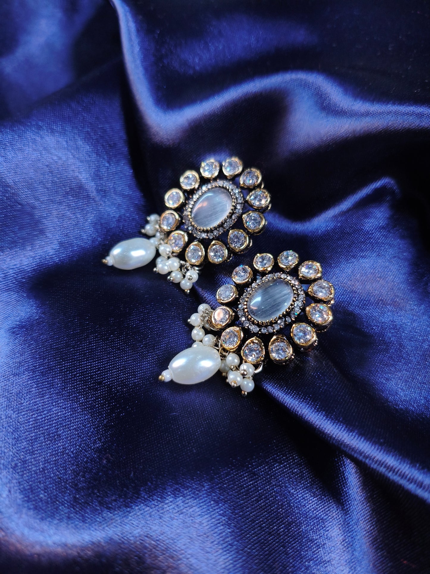 Moonstone Halo Kundan Pearl Necklace Set