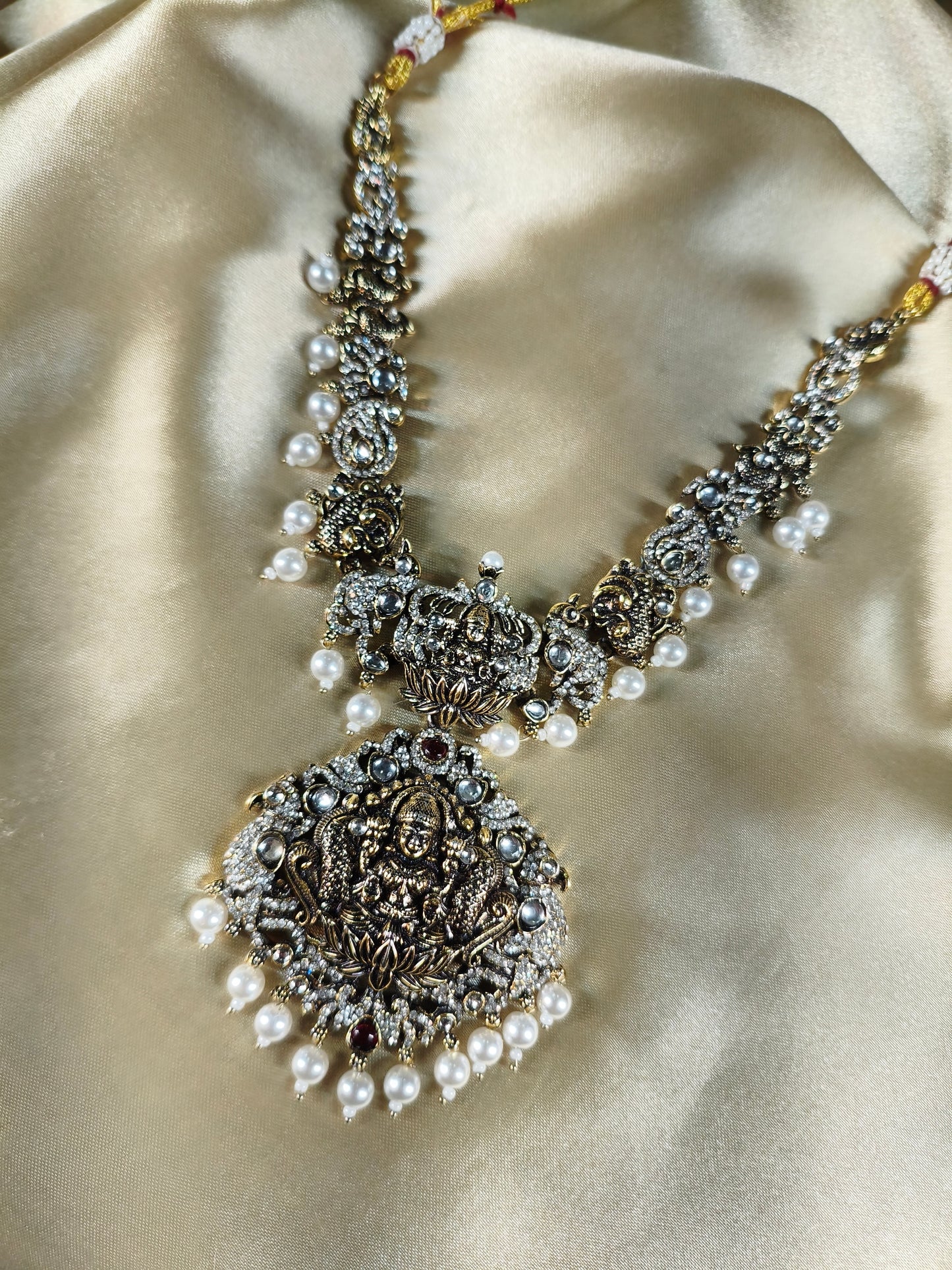 Antique Lakshmi Lotus Necklace Set with Pearl Halo
